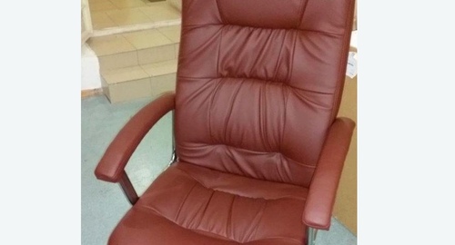 Обтяжка офисного кресла. Крымск